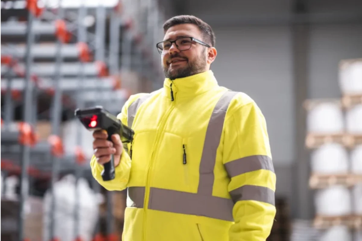 Fachkraft fĂĽr Lagerlogistik (m/w/d)