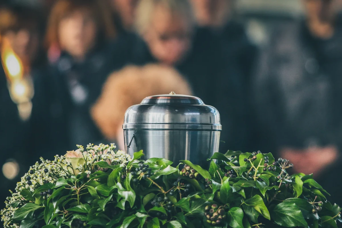 Bestattungsfachkraft (m/w/d)